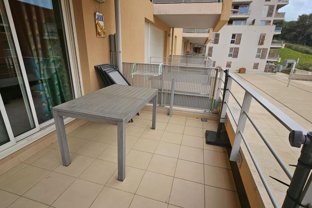 Apartamento Les Marches Du Soleil Sète Exterior foto